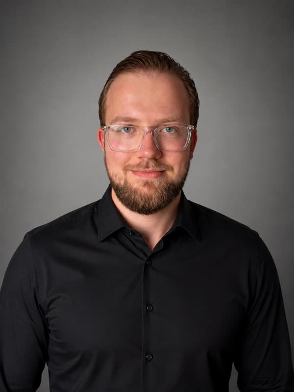 Simon Woytewicz, Gründer & Geschäftsführer